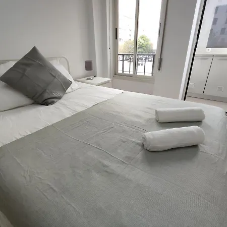 Theorynomadrooms Al Lisboa-Republica Guest house *