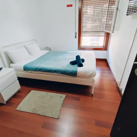 Maison d'hôtes Theorynomadrooms Al Lisboa-Republica Lisboa